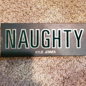 Kylie Jenner Naughty Palette
